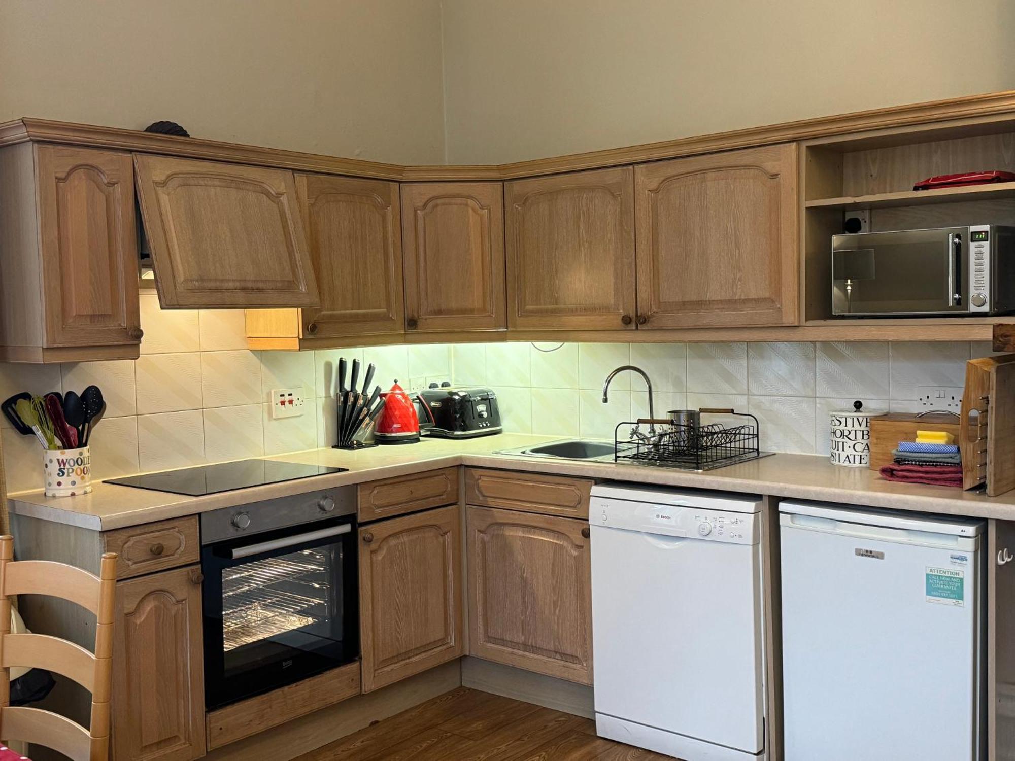Hargate Hall Self Catering Бакстон Экстерьер фото