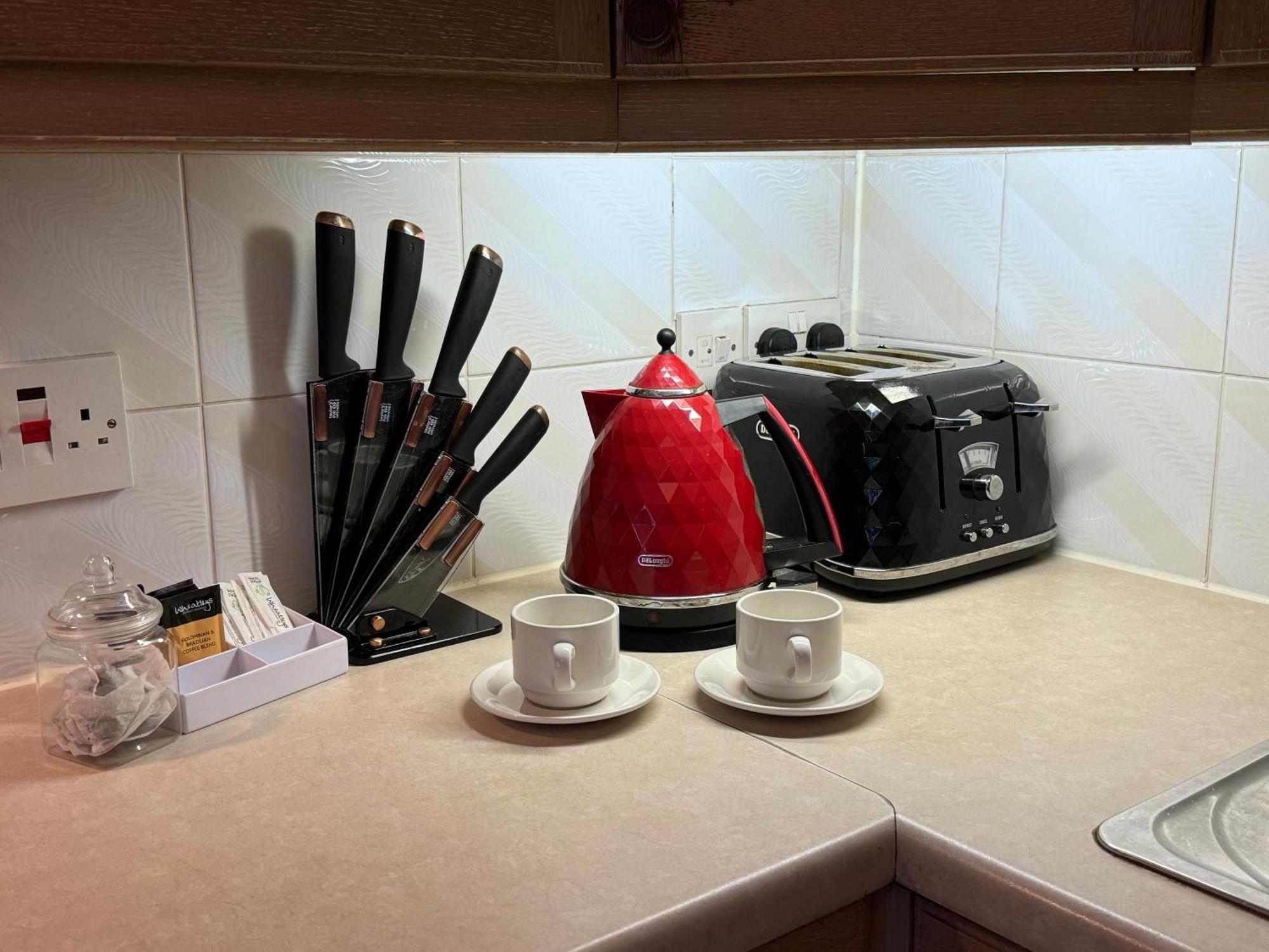 Hargate Hall Self Catering Бакстон Экстерьер фото