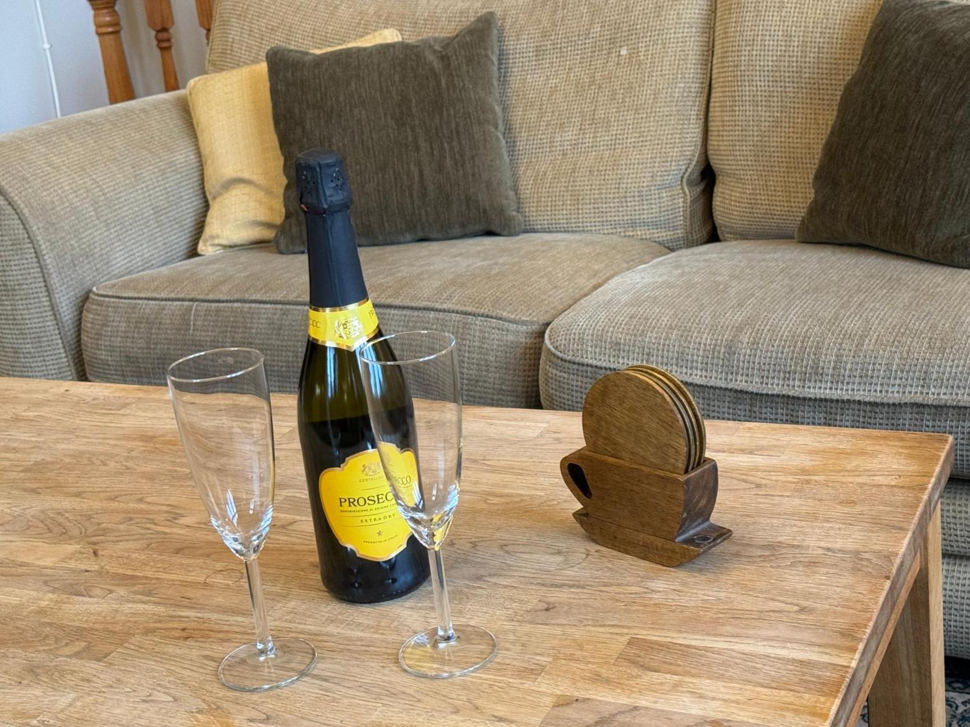 Hargate Hall Self Catering Бакстон Экстерьер фото