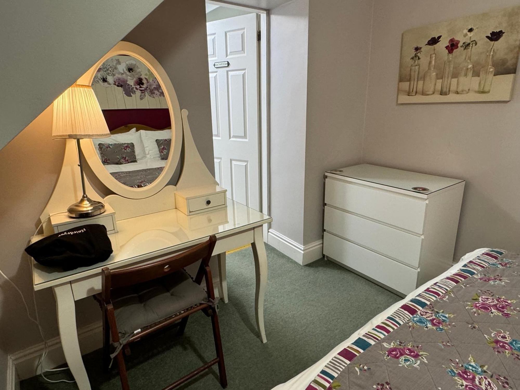 Hargate Hall Self Catering Бакстон Экстерьер фото