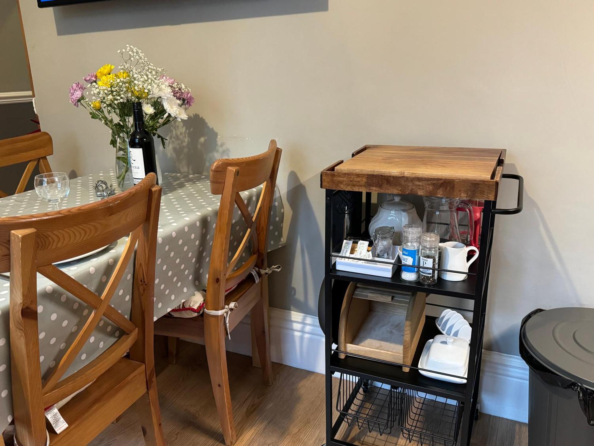 Hargate Hall Self Catering Бакстон Экстерьер фото