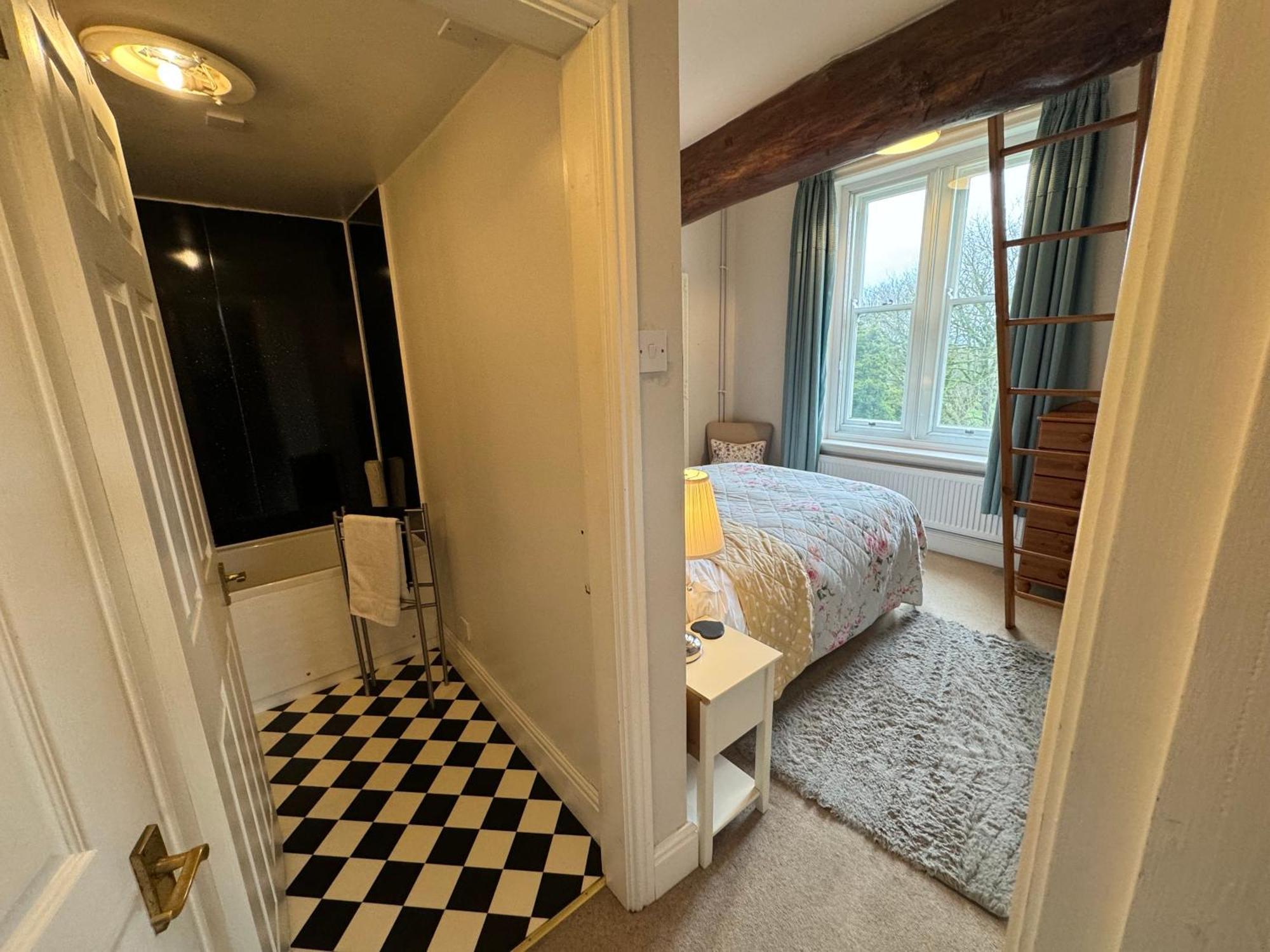 Hargate Hall Self Catering Бакстон Экстерьер фото