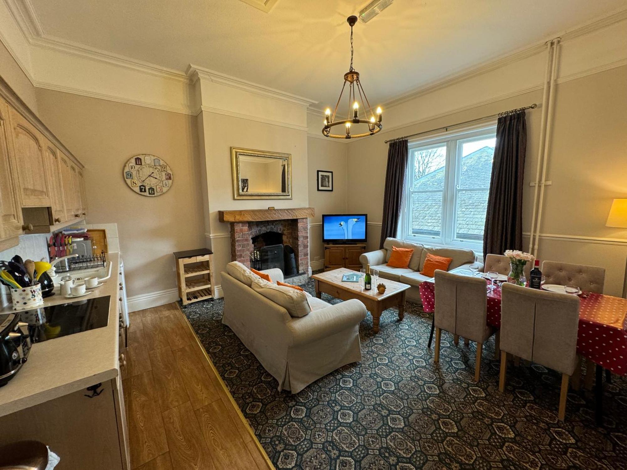 Hargate Hall Self Catering Бакстон Экстерьер фото